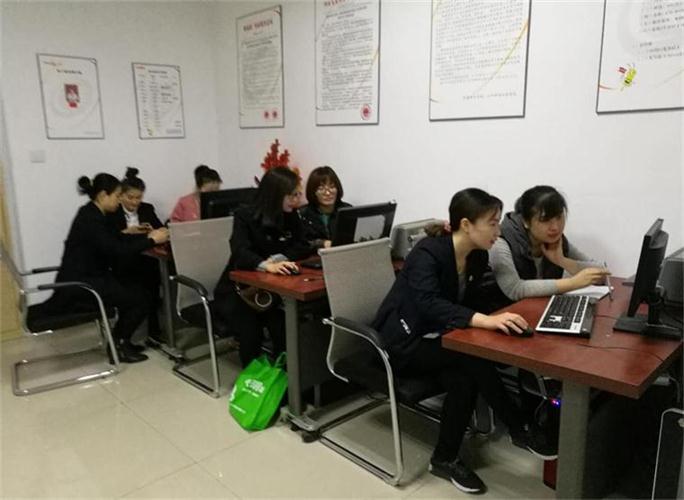 九游老哥J9俱乐部新闻“新气象，新征程”